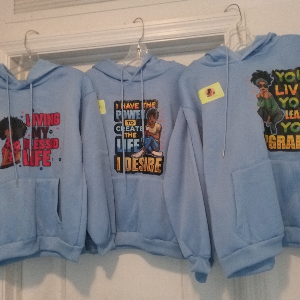 Clothes - Picture 7 of 8